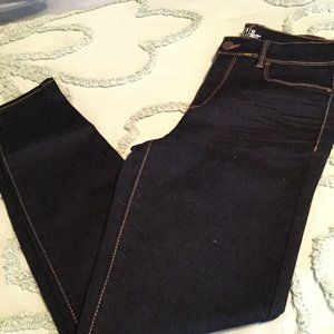 ❤️ REDUCED TO SELL TODAY!! 
Time and Tru High Rise